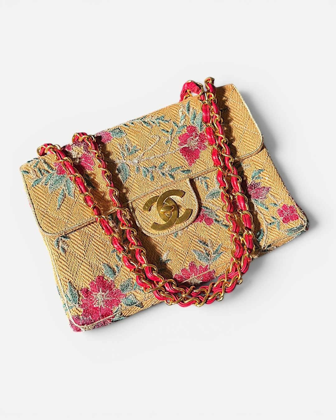 Chanel 1995 Raffia Jumbo flap bag with Red/Green/Gold embroidery and gold hardware red leather chain