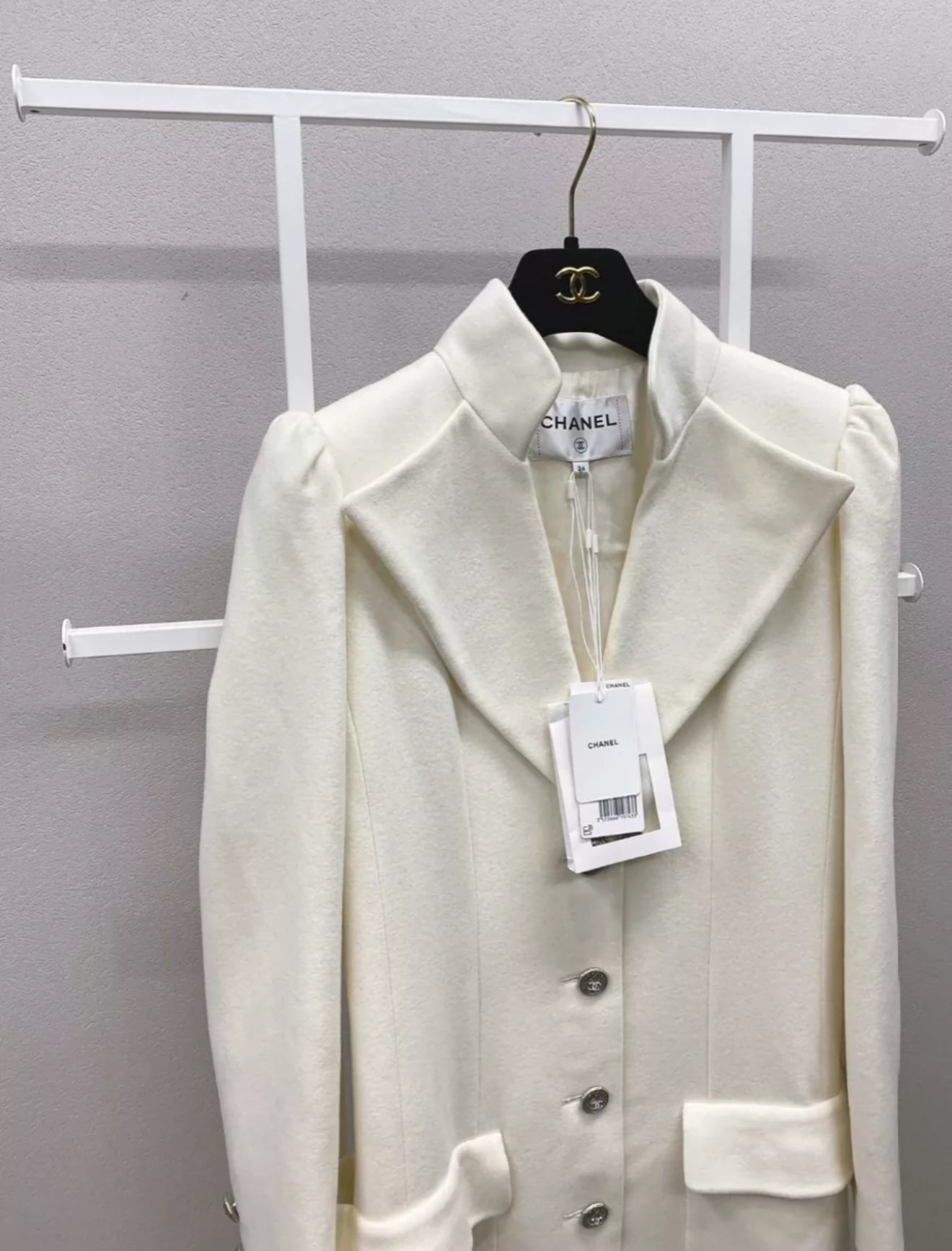 Chanel 21A Wool, Cashmere Ecru Coat – Wararni.com