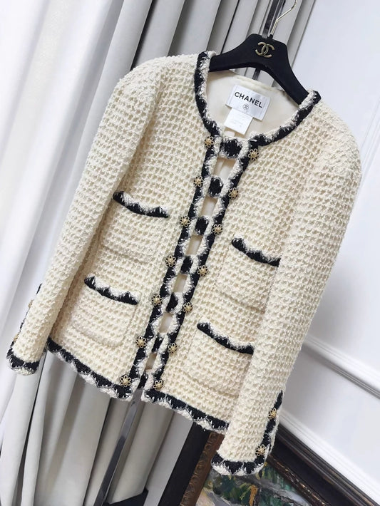Chanel 2015 ecru Tweed Jacket