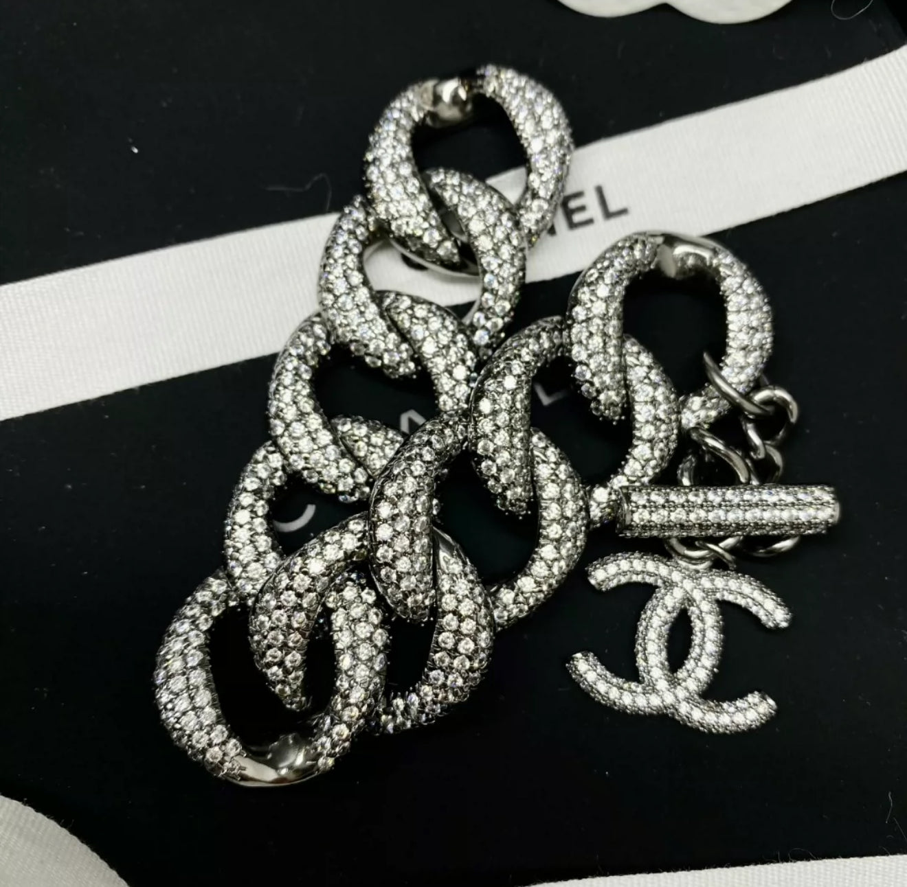 Chanel 22P full diamond double C chain bracelet