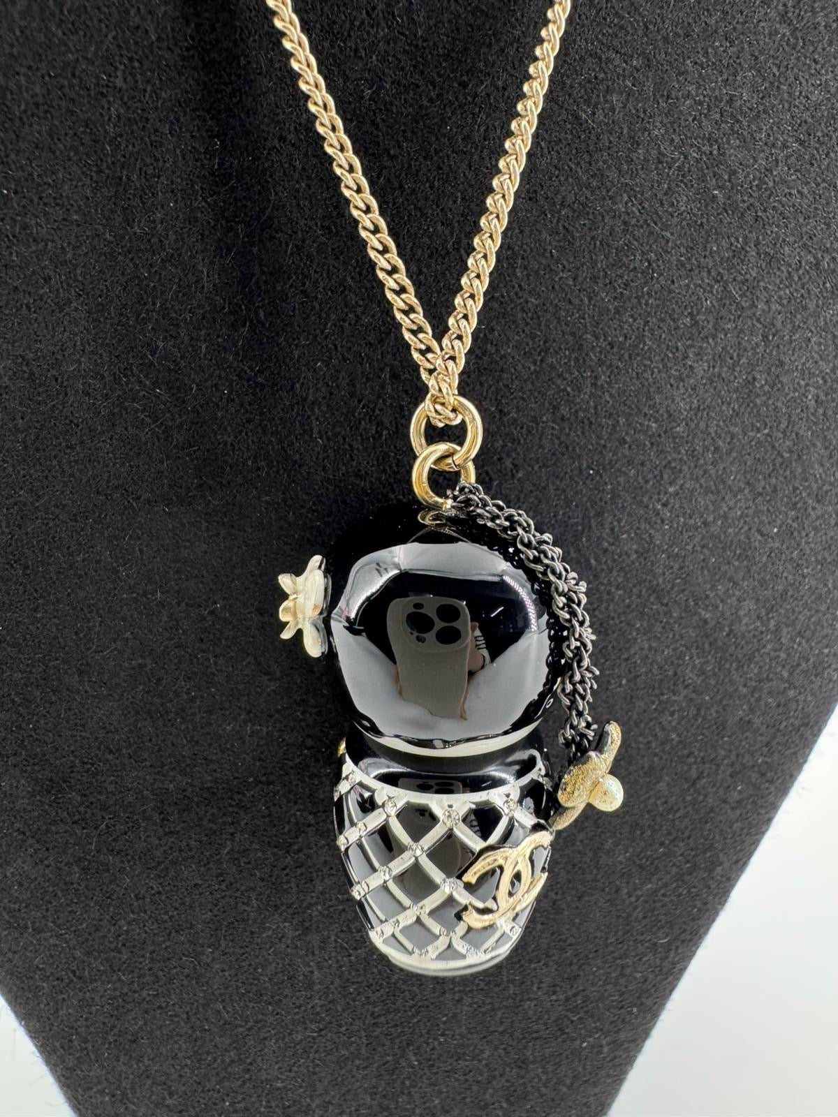 Chanel 10A Double C Acrylic Porcelain shanghai Doll Necklace