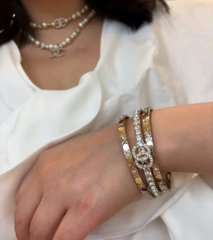 Chanel 25p three-in-one diamond-studded double C bracelets