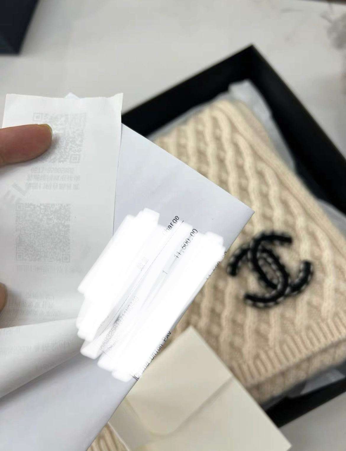 Chanel 23B cashmere cc logo knitted cashmere scarf, complete set, brand new with receipt