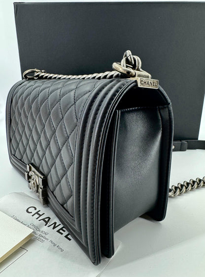 Chanel Boy black leather bag silver hardware