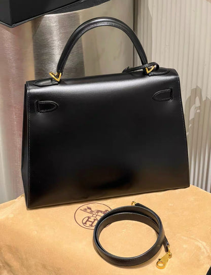 Hermès Kelly Sellier 28 Black Box Gold Hardware