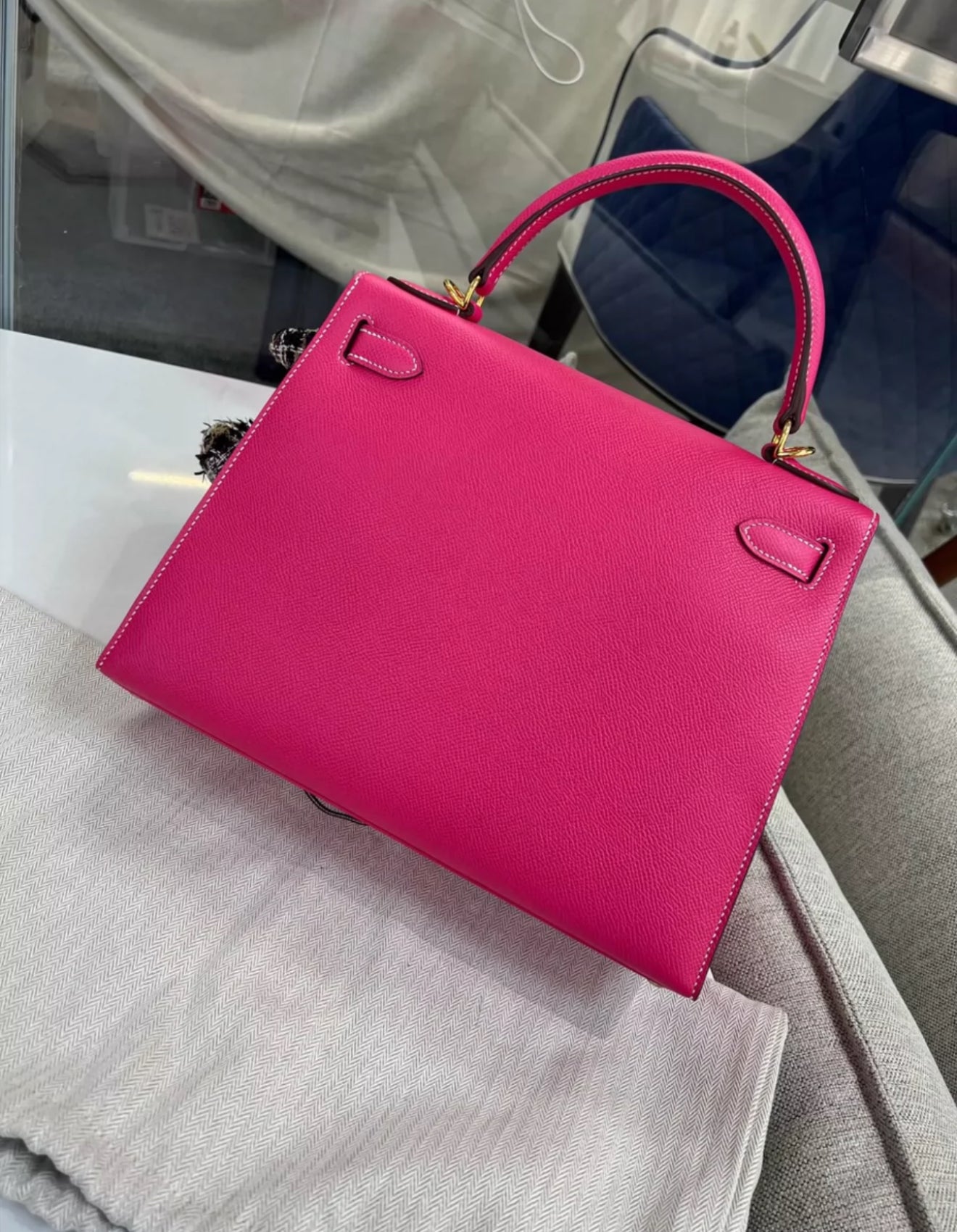 Hermes Kelly 28 Rose Extreme Pink Epsom Leather Gold Hardware
