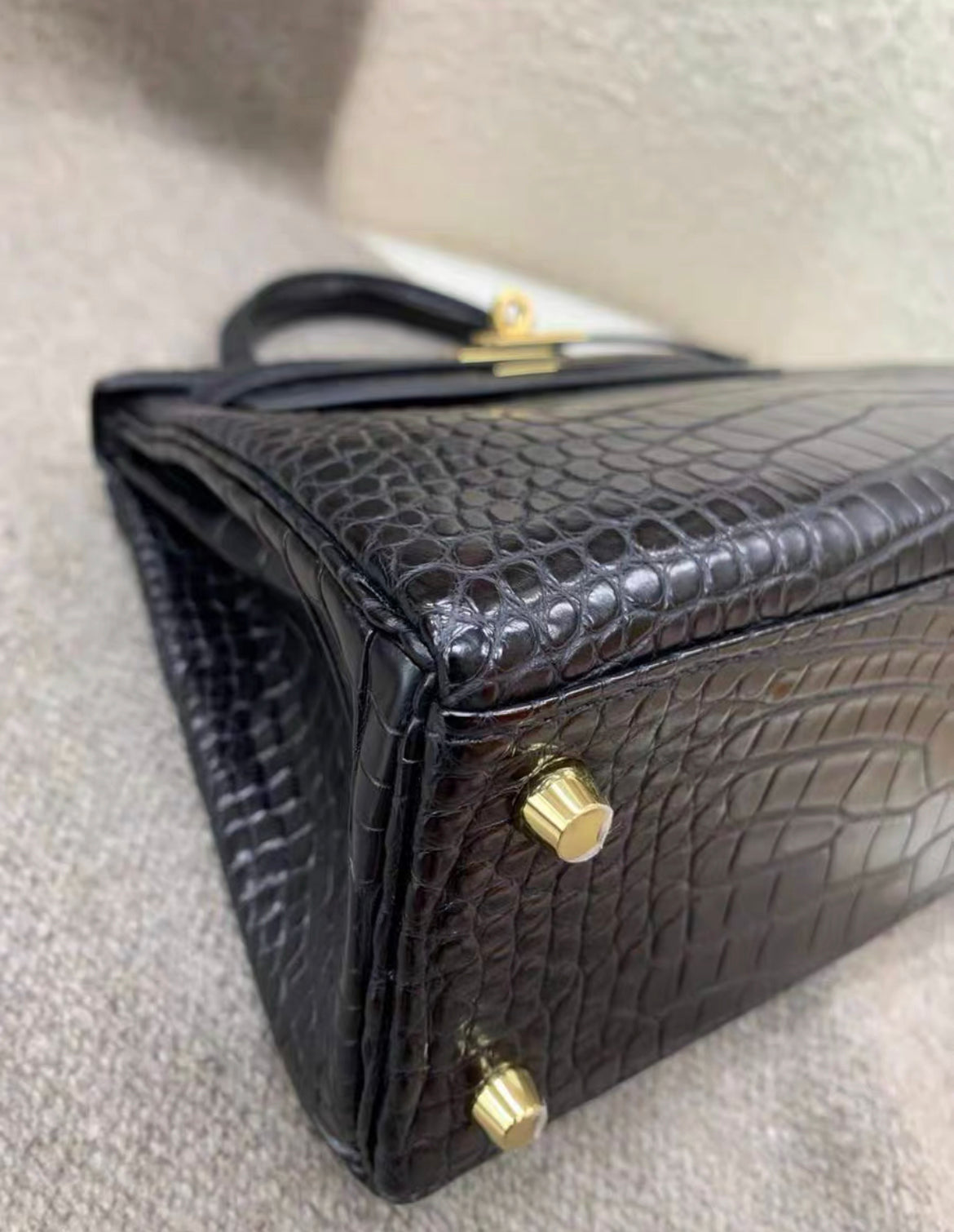 HERMÈS KELLY 25 RETOURNE MATTE BLACK ALLIGATOR GOLD HARDWARE BRAND NEW