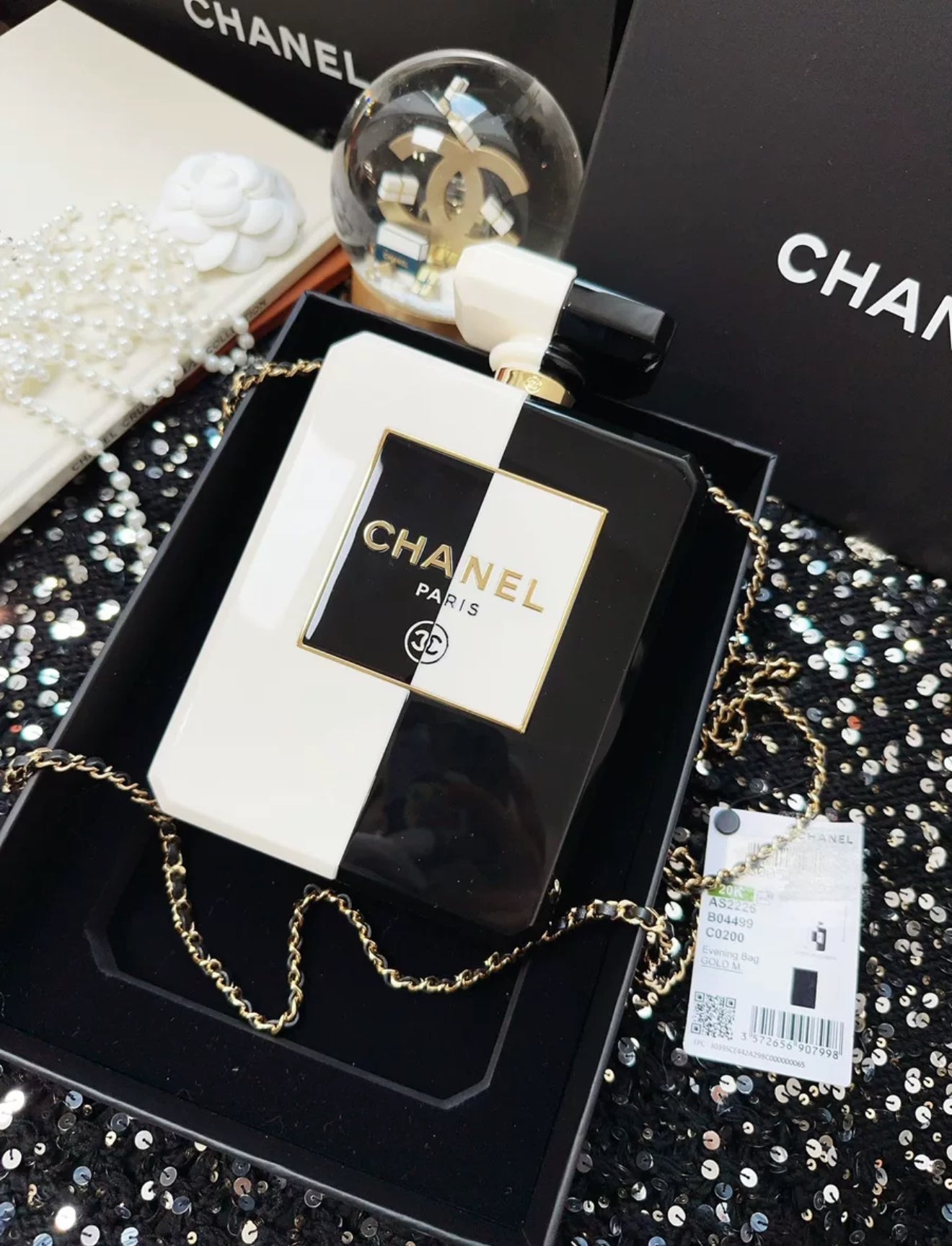 Chanel 20k Black and White Acrylic Perfume Bottle clutch Bag