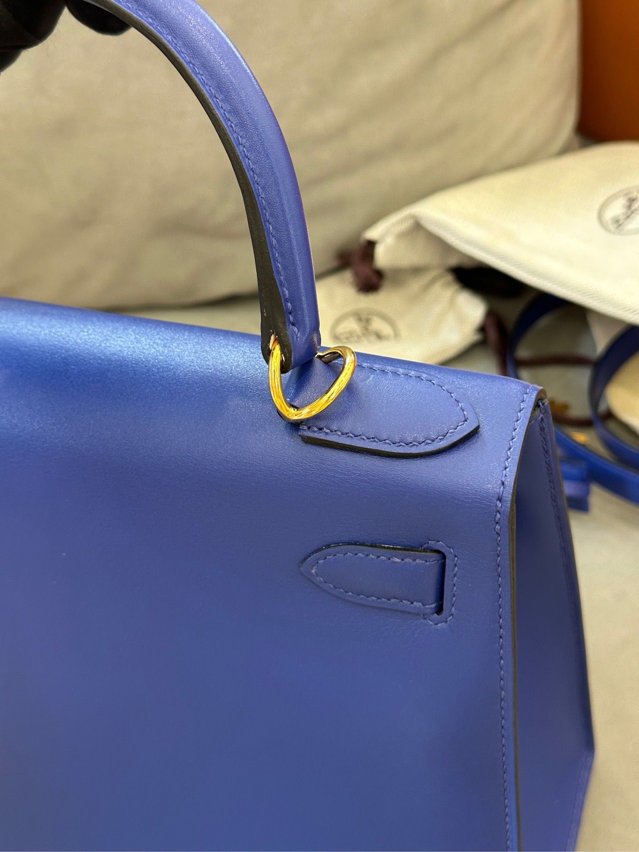 Hermès Kelly Sellier 28 Bleu Electric Tadelakt Gold Hardware