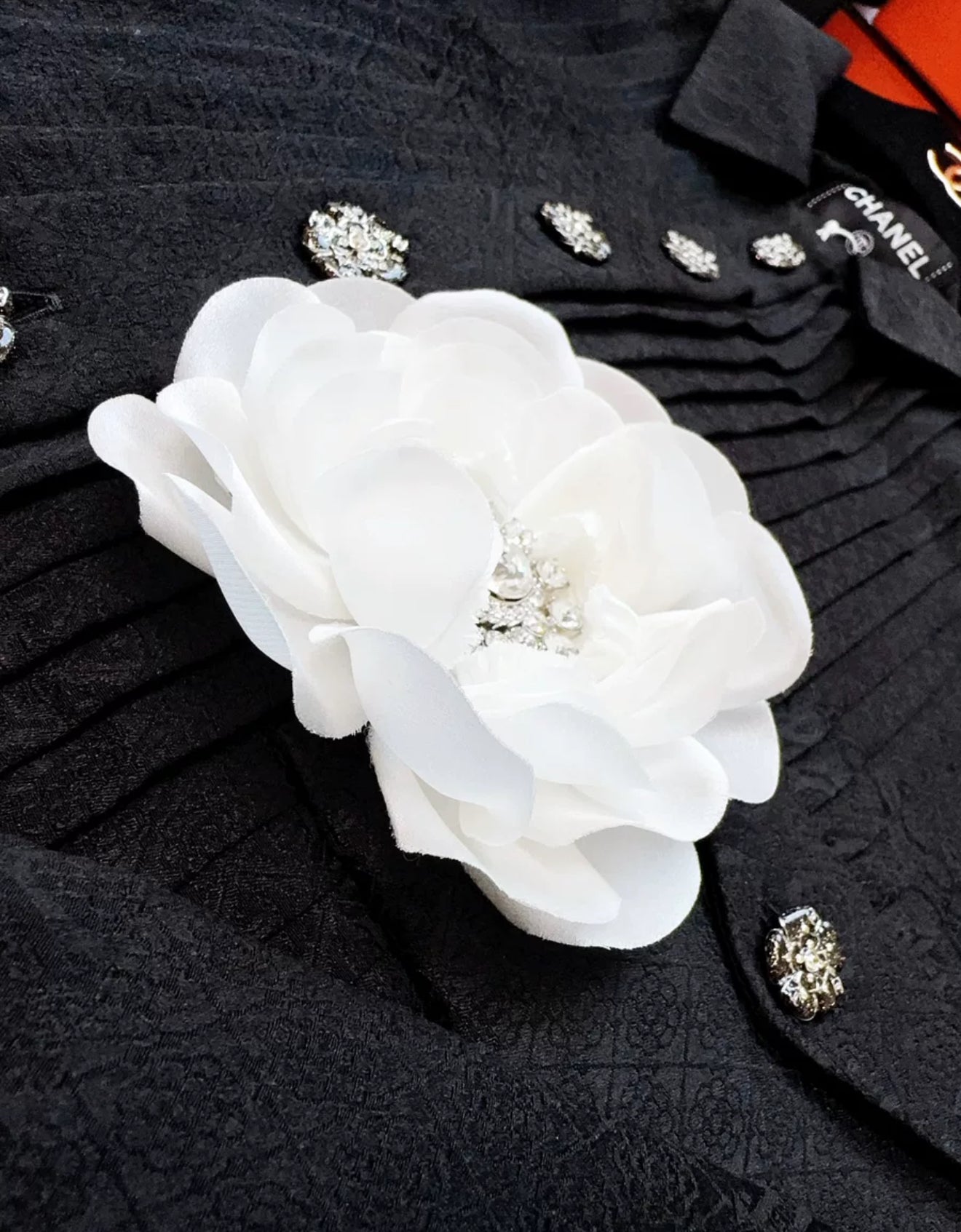 Chanel 25a Haute Couture white silk camellia brooch