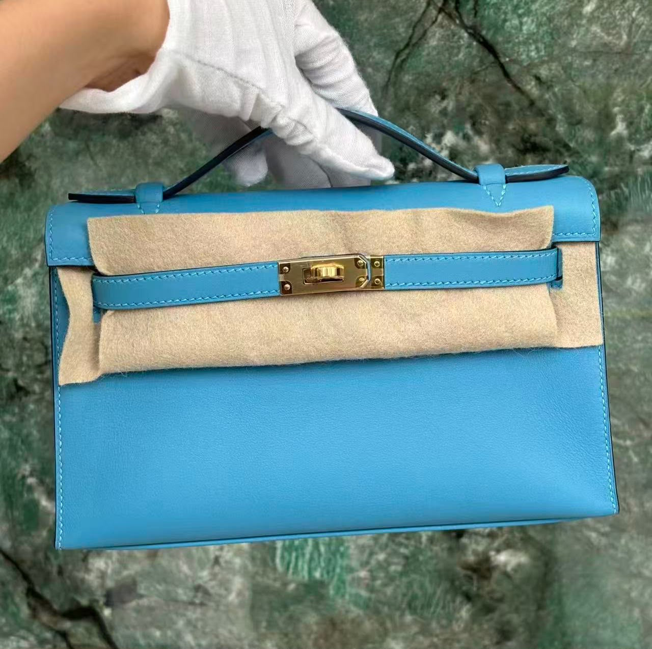 Hermes Kelly Pochette blue du Nord swift gold hardware