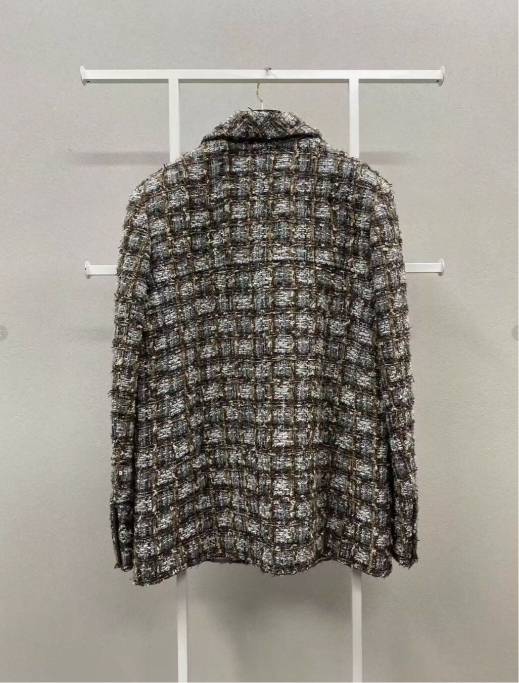 Chanel 18K grey-brown tweed jacket