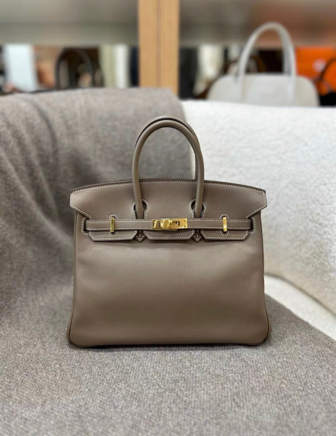 Hermes Birkin 25 Etoupe grey Swift leather Gold hardware