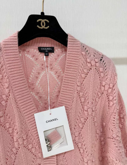 Chanel 21B pink cashmere cardigan