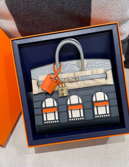 Hermès "Rainy Days" Sac Faubourg Birkin 20 Gris Misty Matte Alligator Permabrass Hardware