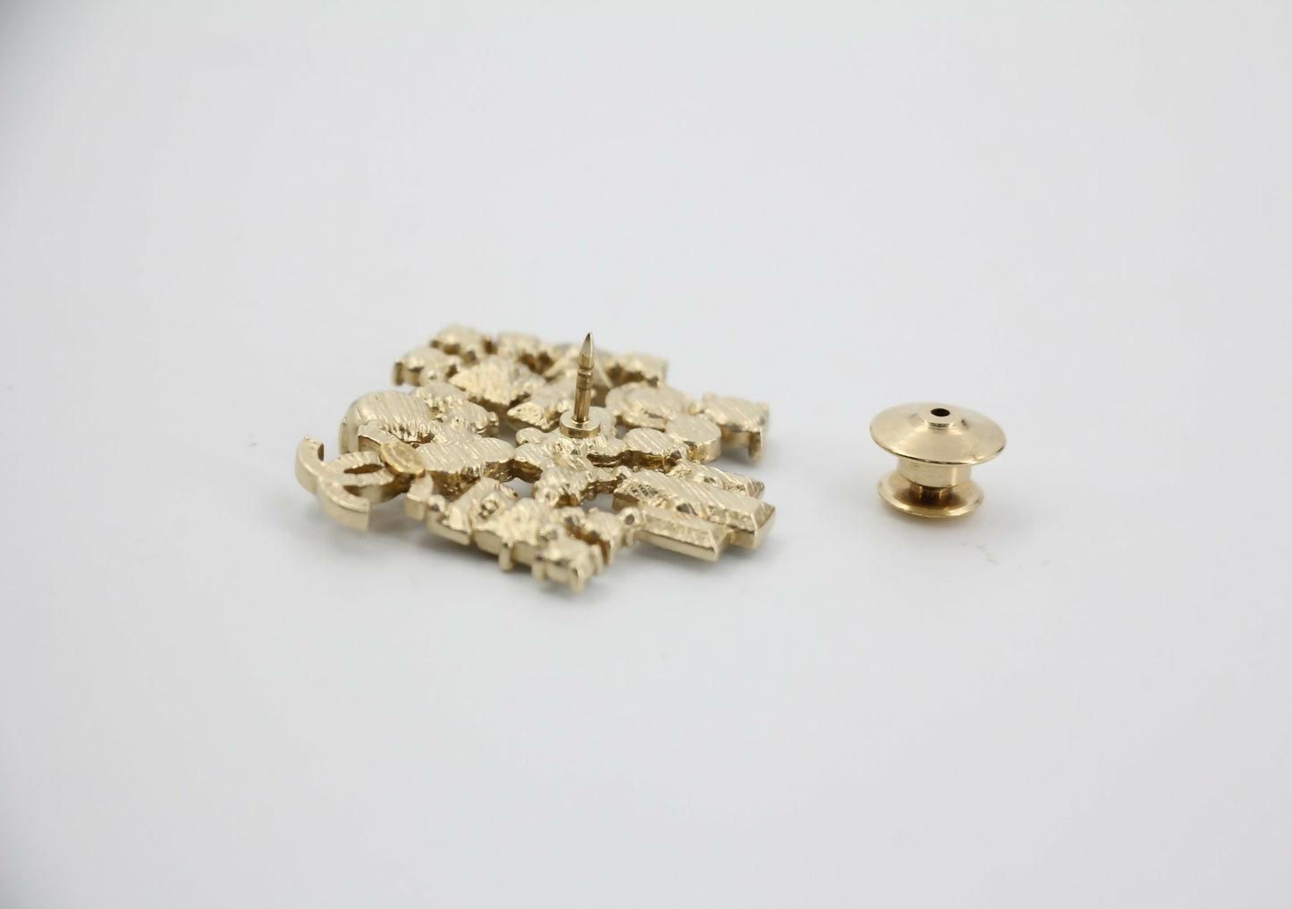 Chanel Vintage 10A Rhinestone Irregular Geometric Pattern Gold Brooch