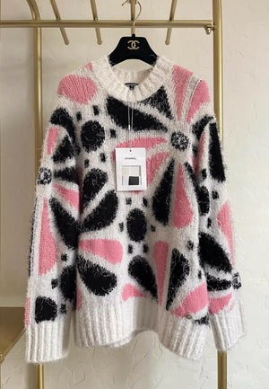 Chanel 23k pink, white and black sweater