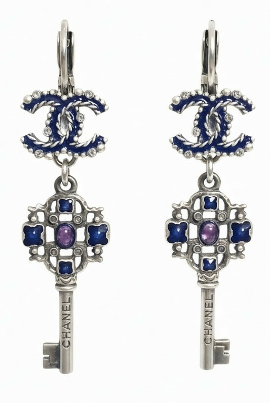 Chanel 17A Ritz Cosmopolite CC Key Dangle Drop Silver Pierced Earrings