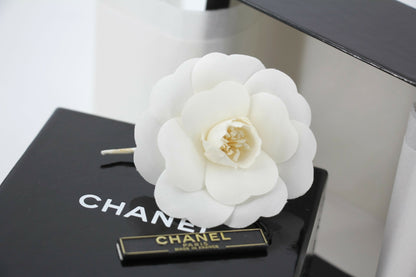 Chanel Vintage 81-85 Silk Small Size White Camellia Brooch