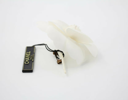Chanel Vintage 81-85 Silk Small Size White Camellia Brooch