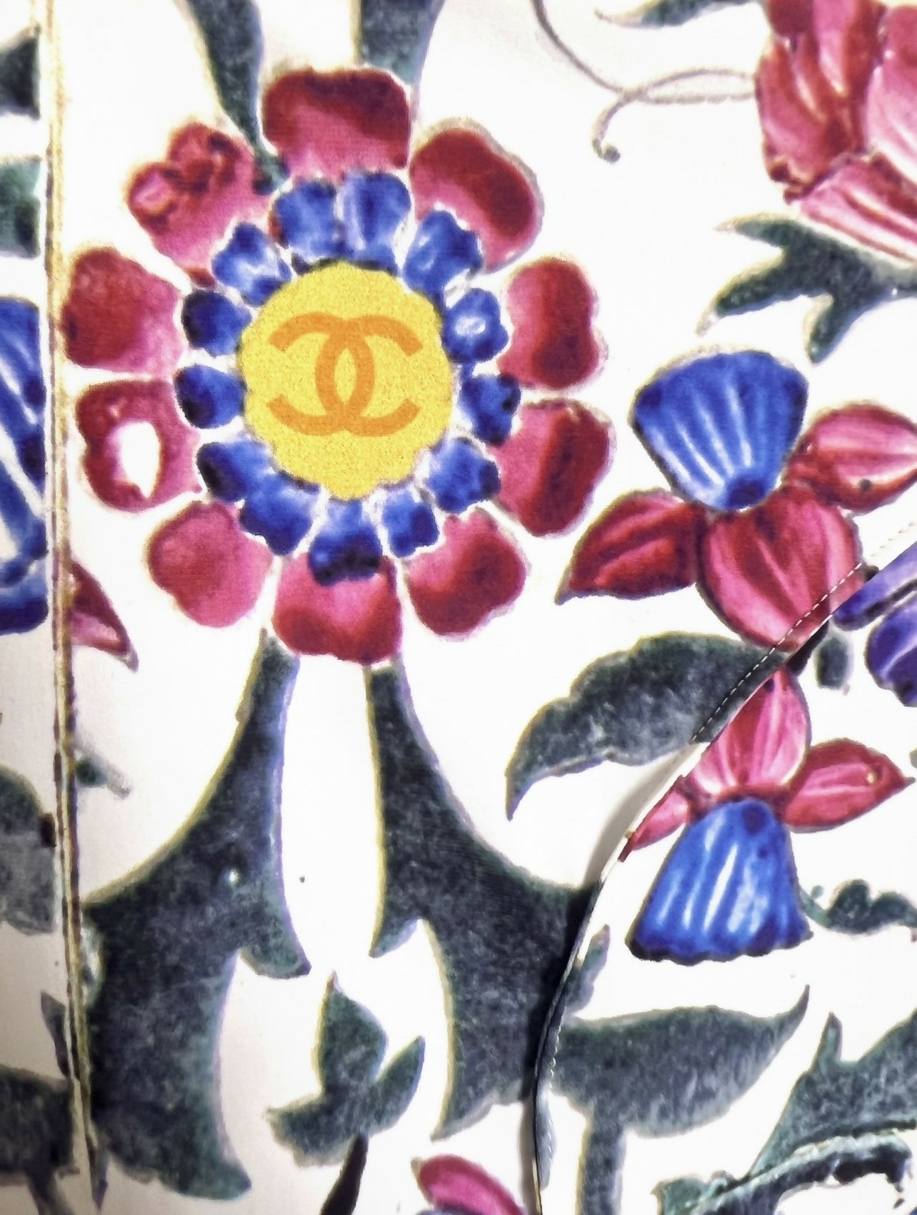 Chanel 15C Dubai CC Logo Kaleidoscopic Shirt Blouse FR 40