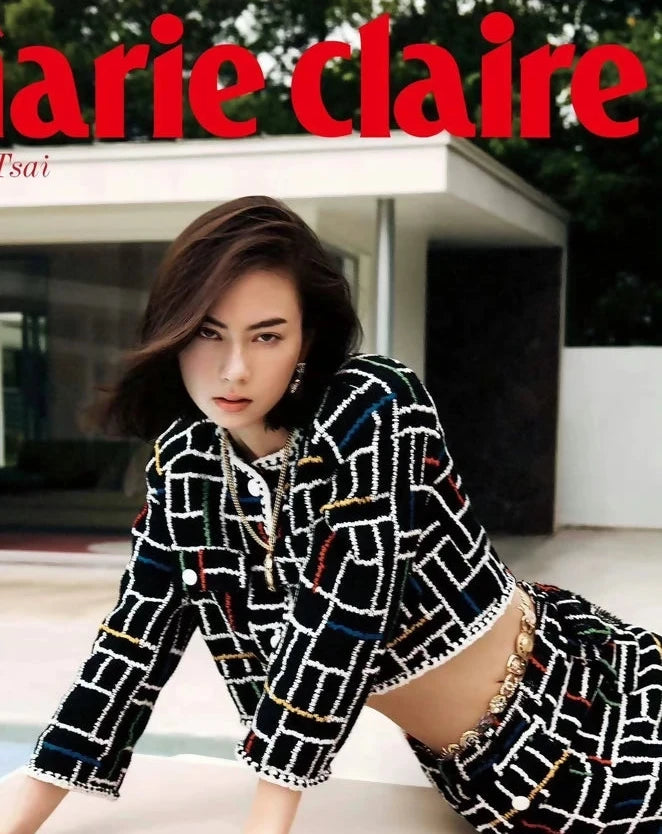 Chanel 25C black & multicolor tweed jacket