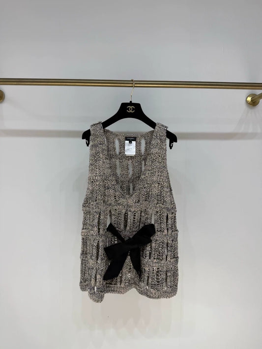 Chanel 20K grey knitted black bow top