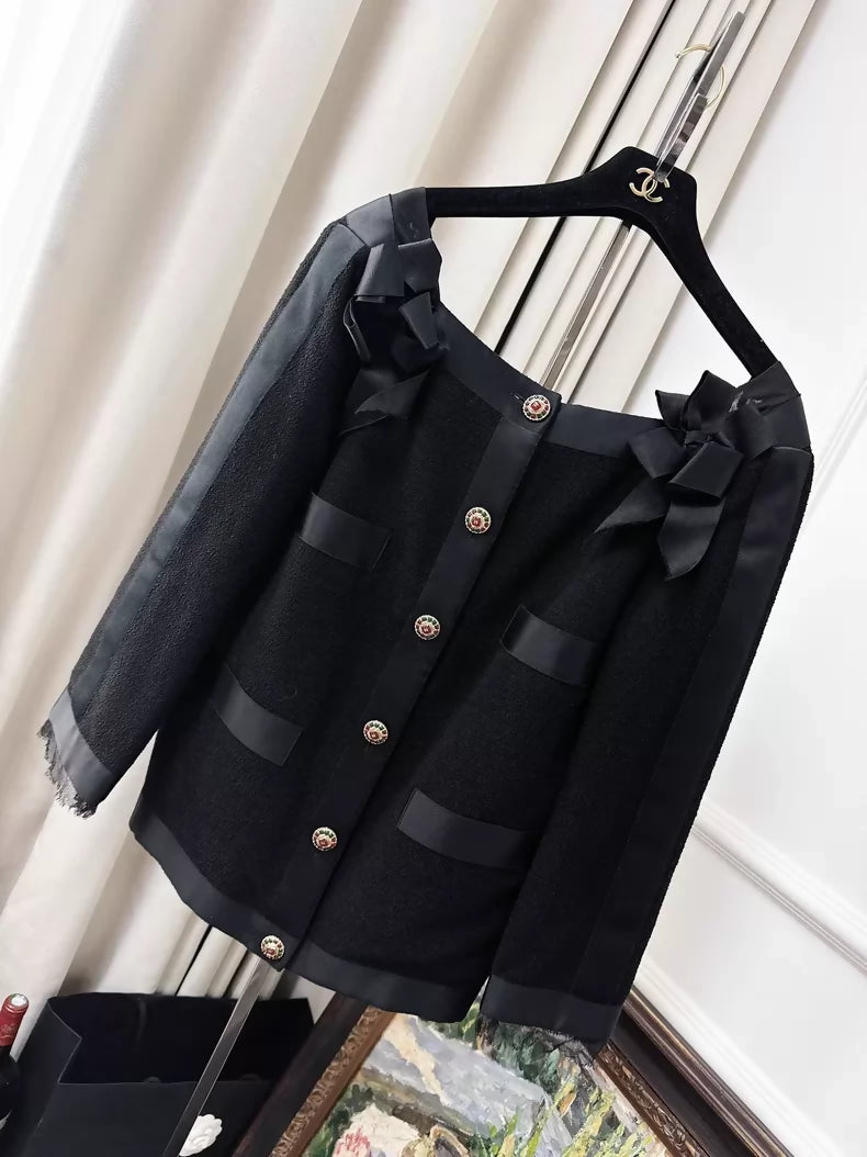 Chanel 2010 Black Satin Bow-Tweed jacket