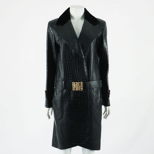 Chanel 19A Métiers d
Art Leather jacket Egypt Collection