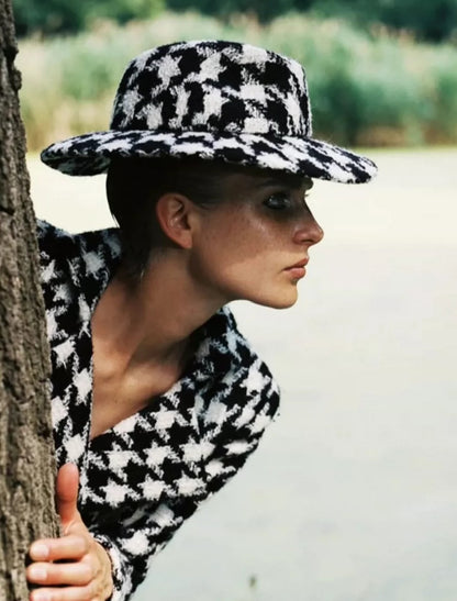 Chanel 19k Black 
Ecru Wool Tweed Fedora Hat