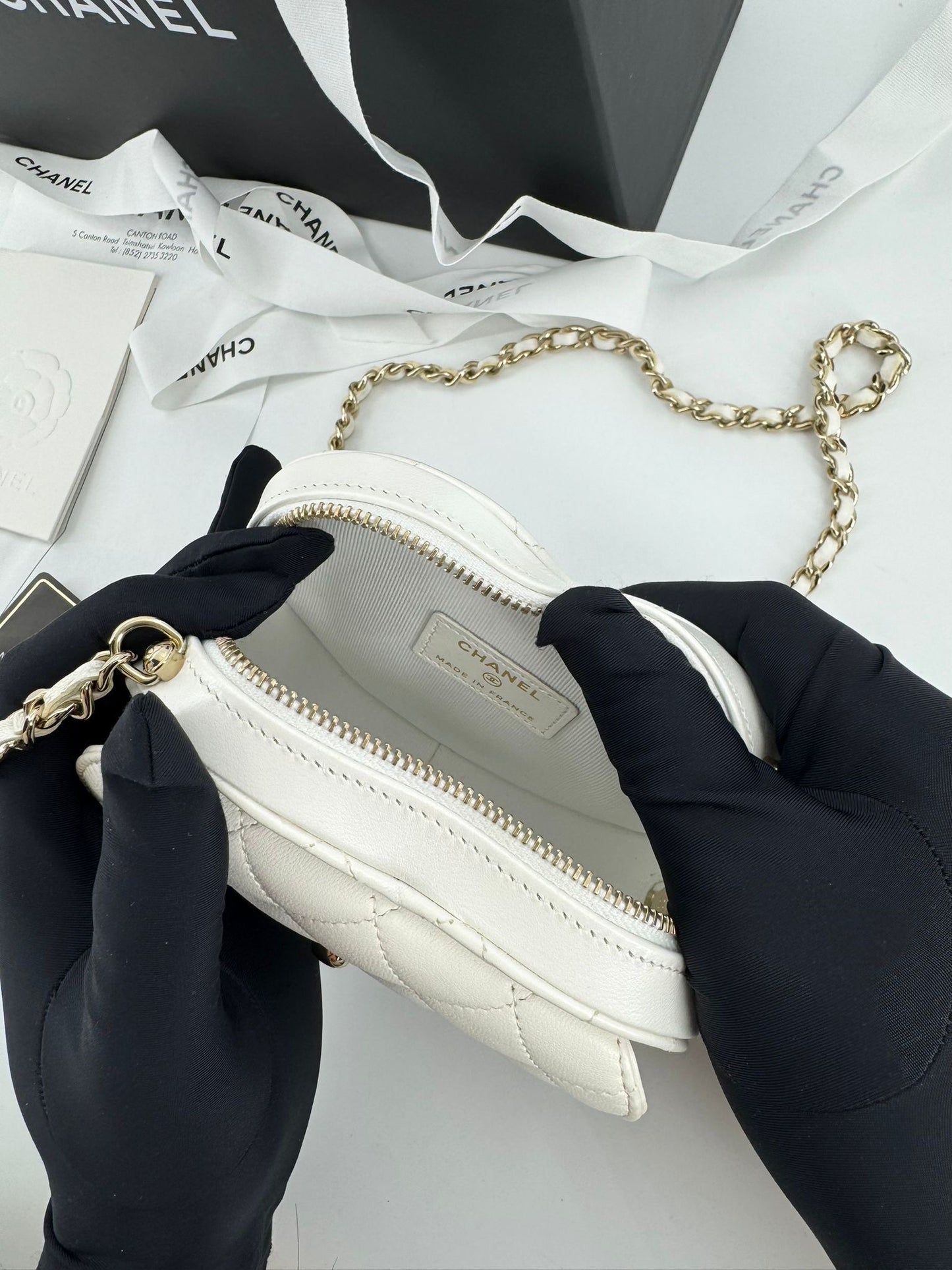 Chanel 22S White small heart bag with light gold hardware