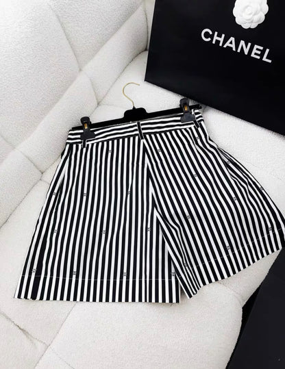 Chanel 24M coco beach striped shorts with CC logo and sparkling diamonds size 36