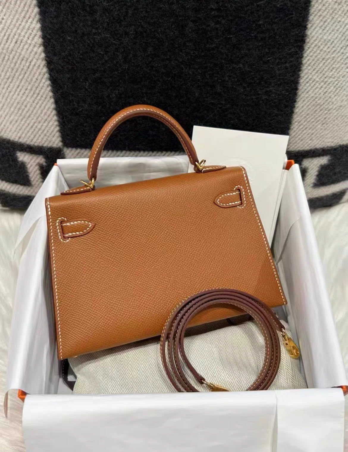 Hermès Kelly Mini Epsom Gold