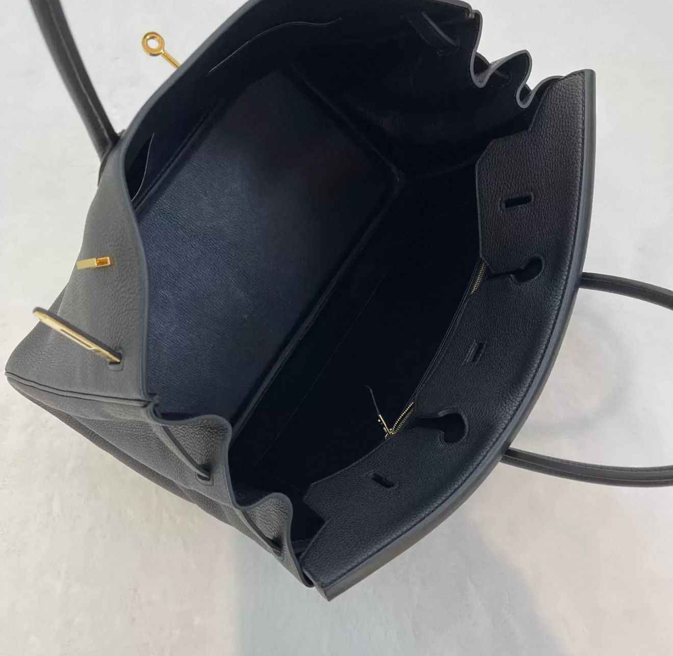 Hermes Birkin 40 Togo Leather Gold Hardware