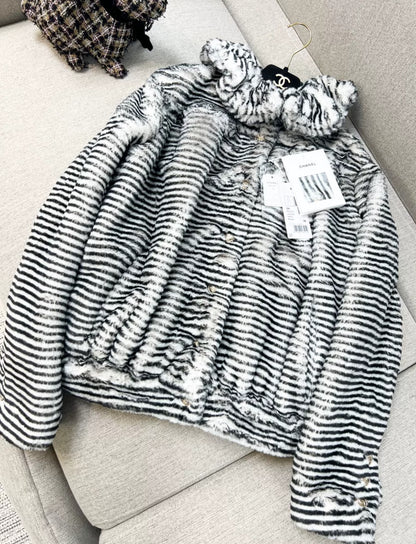 Chanel 20k black & white fur blouson jacket