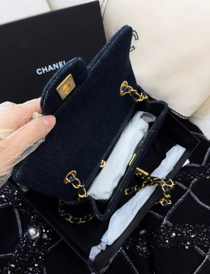 Chanel 25C indigo denim with contrasting stitching brushed gold-tone hardware Mini Flap