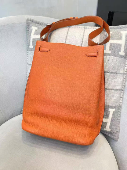 Hermes So Kelly 26 Orange Togo Leather Palladium hardware