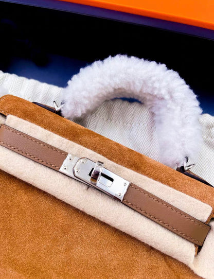 HERMÈS KELLY MINI TEDDY PLUSH SHEARLING CHAMOIS/ECRU/ALEZAN PALLADIUM HARDWARE