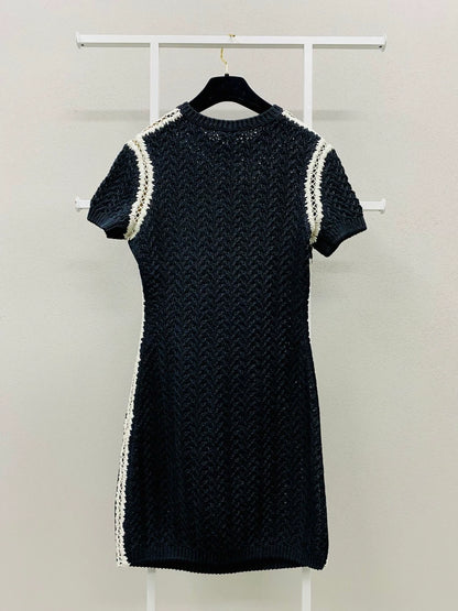 Chanel 22C black and ecru tweed dress