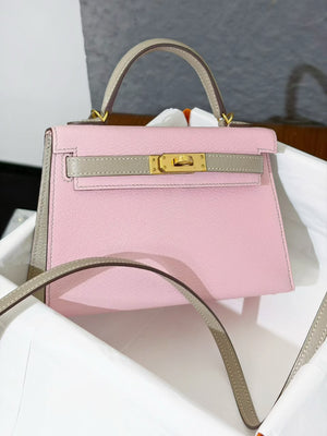 Hermes Mini Kelly 20 Rose Sakura / Gris Tourterelle Chevre Gold hardware stamp U