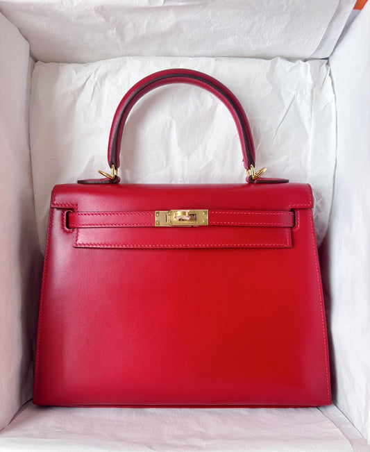 Hermes Kelly 25 Rouge Vif Tadelakt Gold hardware stamp Z