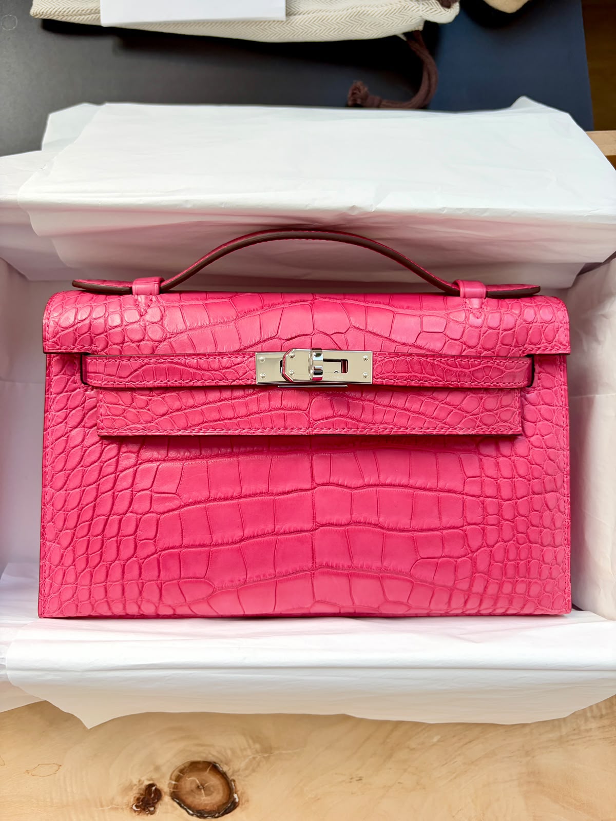 Hermes Kelly Rose Mexico Matte Alligator Palladium hardware