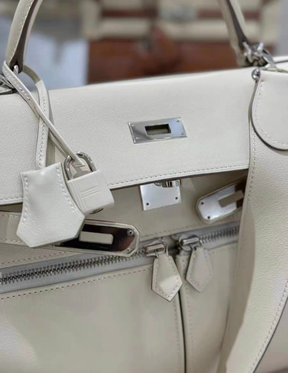 Hermes Kelly Lakis 32 Bag White Swift Leather Palladium Hardware