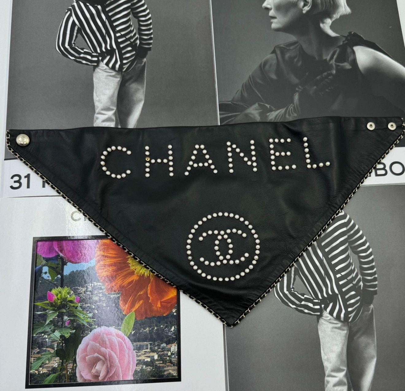 Chanel 2019 Scarf CC lack Leather and Golden Chain Scarf Bandana