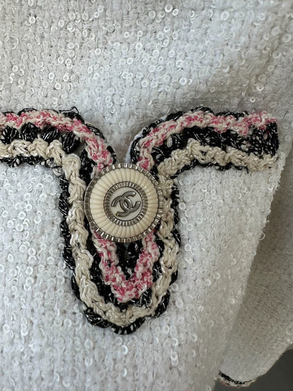 Chanel 20C white tweed jacket