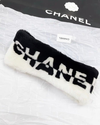 Chanel 21B Black and White Fur HeadBand