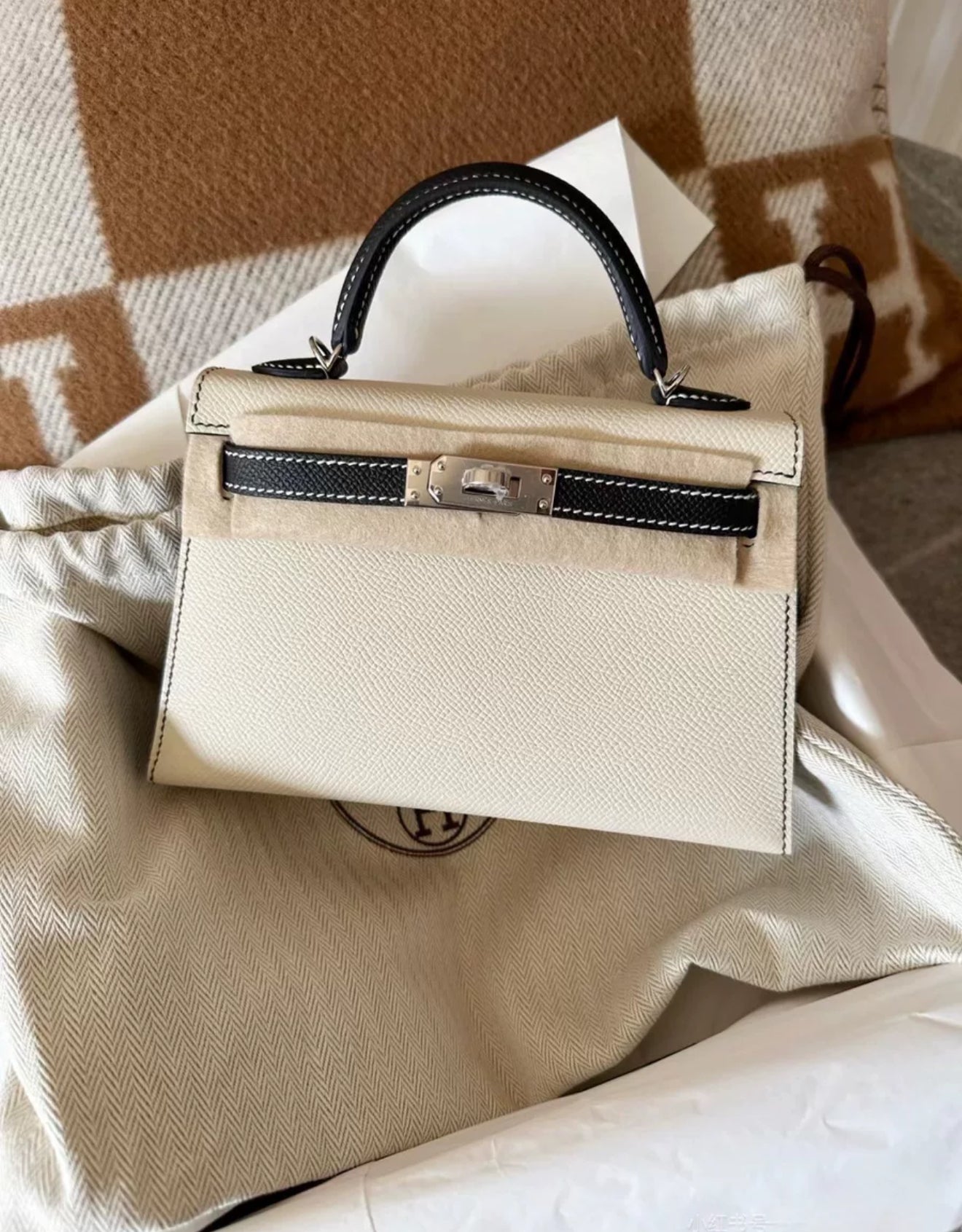 Hermes Mini Kelly 20 Black & Craie Epsom Leather Palladium Hardware