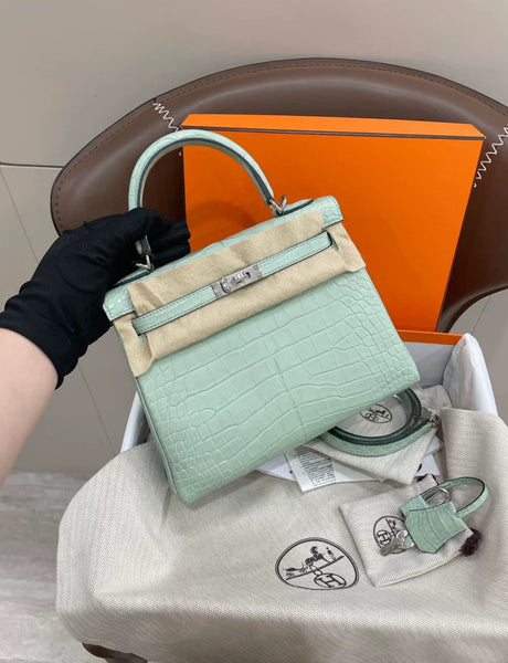 Hermes Kelly 25 Vert d'Eau Matte Crocodile Palladium Hardware