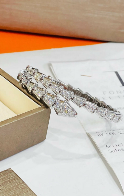 Bvlgari AU750 platinum full diamond snake bracelet