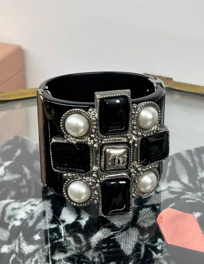 Chanel 19B CC Gripoix Cuff Bracelet Embellished Resin